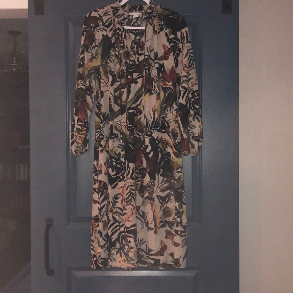 Muted Butterfly Print Midi Dress